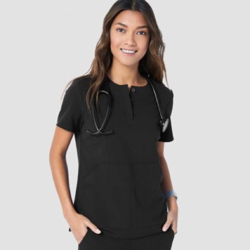 BLACK ~ figs kasane top small